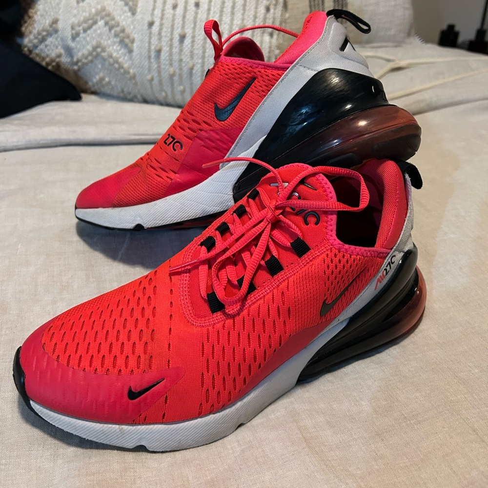 Air Max 270